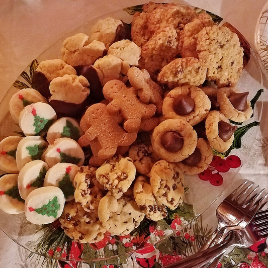 A Collection of Favourite Holiday Cookie Recipes